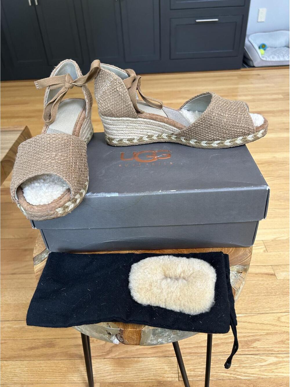UGG Women's Woven Espadrille Wedge Sandals Sz 10 US / 8.5 UK